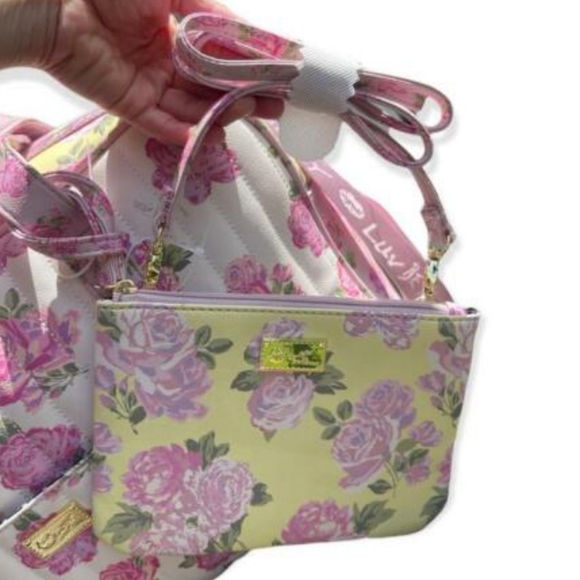 Floral Dufflebag - Loveshackfancy / For Love and Lemons Inspired Print Gym Bag - Picture 4 of 9